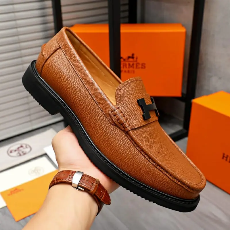 hermes cuir chaussures pour homme s_120a45a3